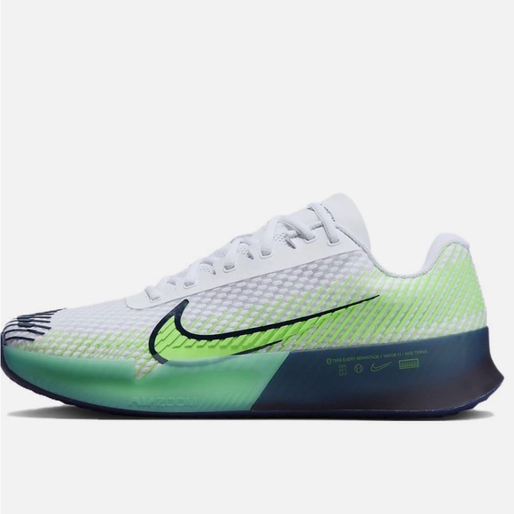 Nike Vapor 11 Tennis Court shoes. main image 5